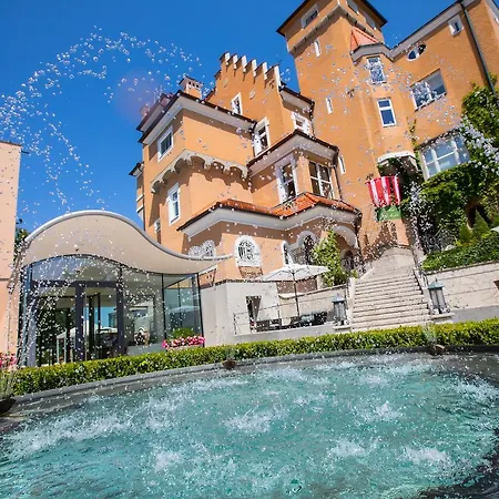 Schloss Moenchstein Hotel